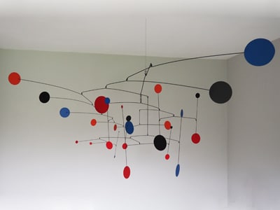 sculpture mobile calder