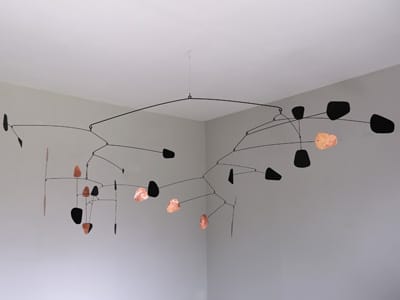 mobile , sculpture calder